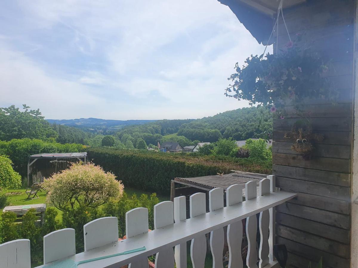 Schoene Aussicht Nettersheim Esterno foto